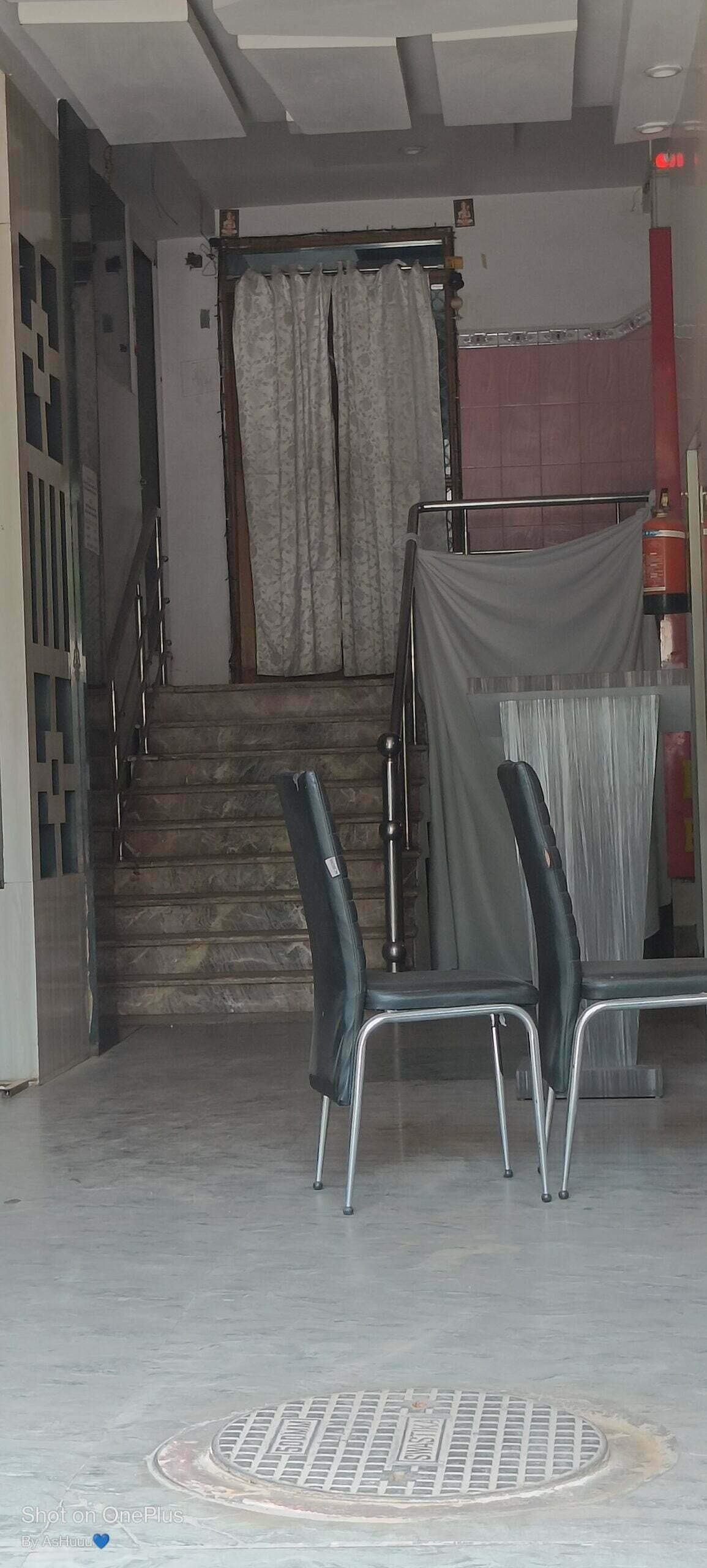 Hotel Maheshwari
